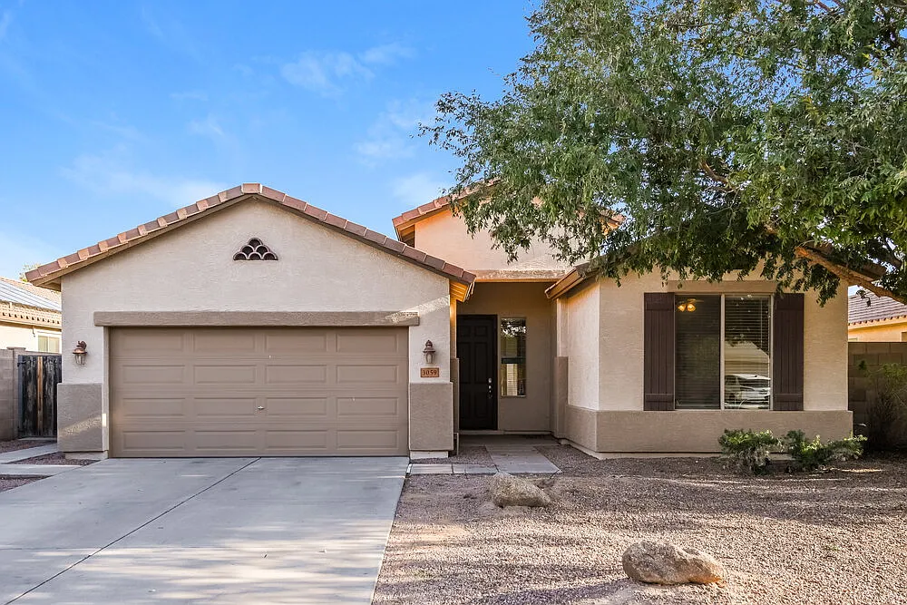 3 bed, 2.0 bath, 1755 sqft, $2,210 — Photo 1