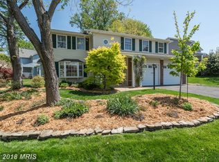 13226 Shady Ridge Ln, Fairfax, VA 22033