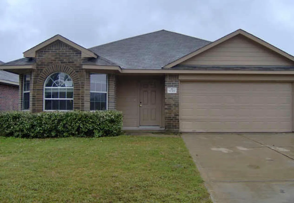12322 Scarlet River Dr — Photo 1