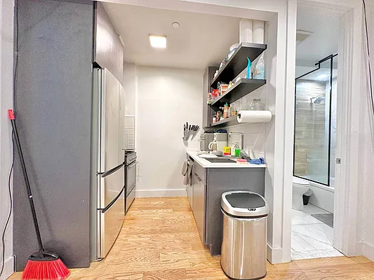 Rented by Doorway NYC, LLC | media 2