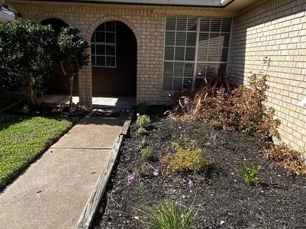 4714 Geraldine St, Seabrook, TX 77586