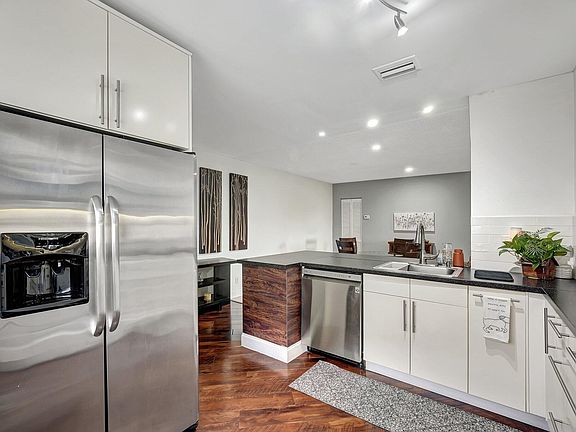 4th image of 12121 Royal Palm Boulevard #5f