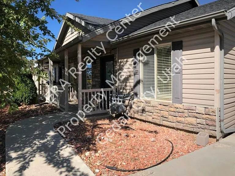 4152 W 25 N — Photo 1
