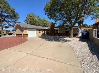 10205 Eden Dr NE, Albuquerque, NM 87112