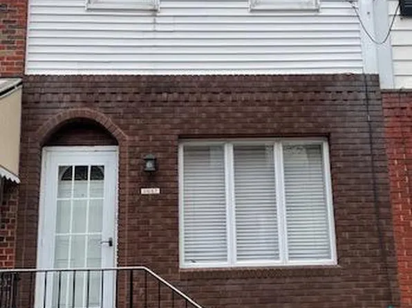 2647 S Chadwick St, Philadelphia, PA 19145