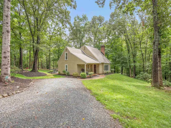 145 Greene Ct, Ruckersville, VA 22968