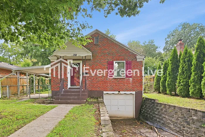 2 bed, 1.0 bath, 912 sqft, $1,145 — Photo 1