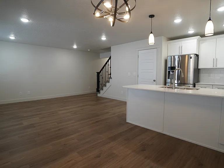 3942 S 3450 W — Photo 7
