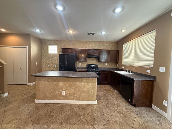 4th image of 6779 Windingwood St