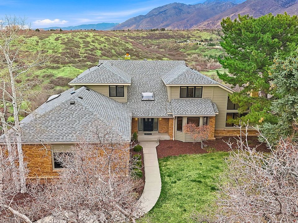 1st image of 32 Northridge Way
