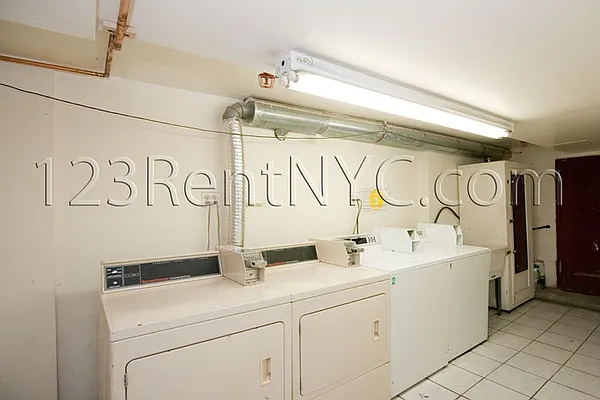 Rented by 123RentNYC.com | media 12