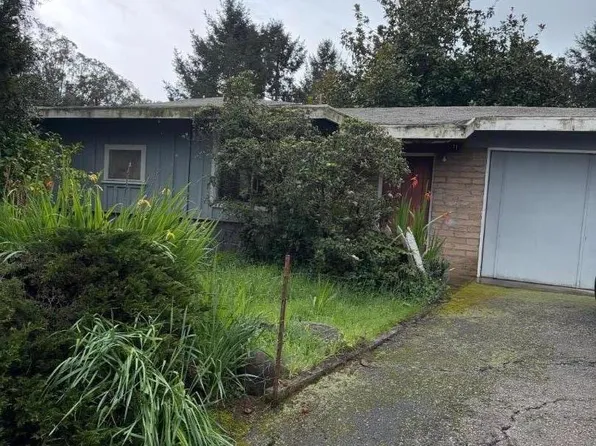 71 Hawk Haven Rd, Watsonville, CA 95076
