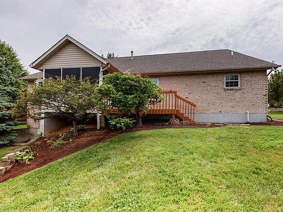 4th image of 9488 Atchison Ct