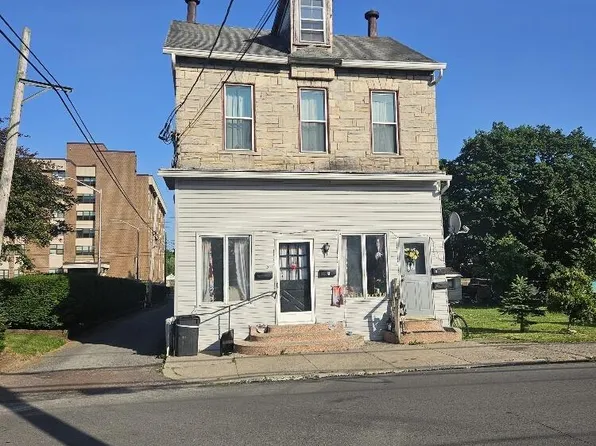229 S Front St, Milton, PA 17847