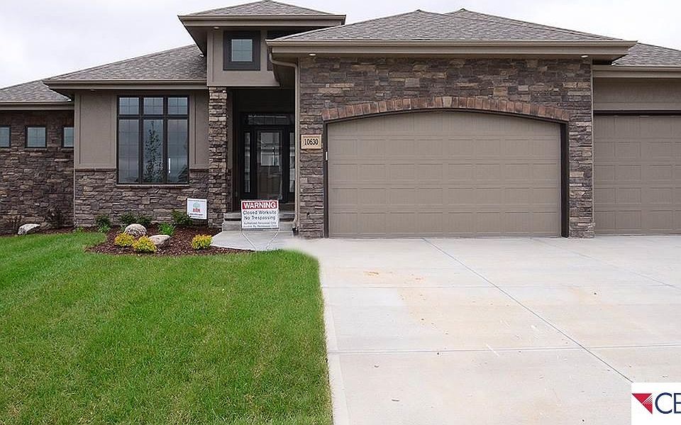1st image of 10630 S 188th Ave
