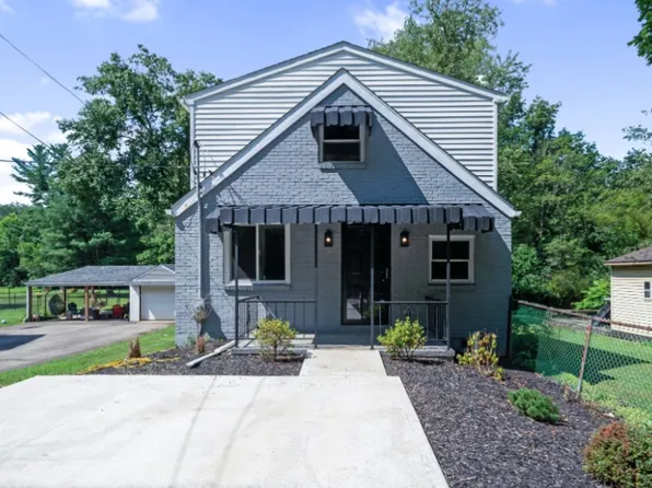 2432 Old Greensburg Rd, New Kensington, PA 15068