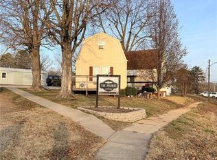 202 N Buena Vista St, Puxico, MO 63960