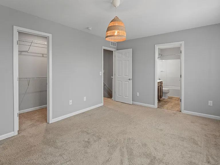 7193 Primrose Ln — Photo 24