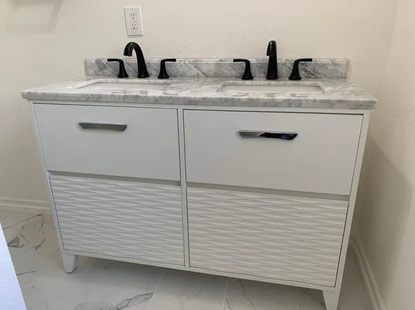 (undisclosed Address), Whittier, CA 90604