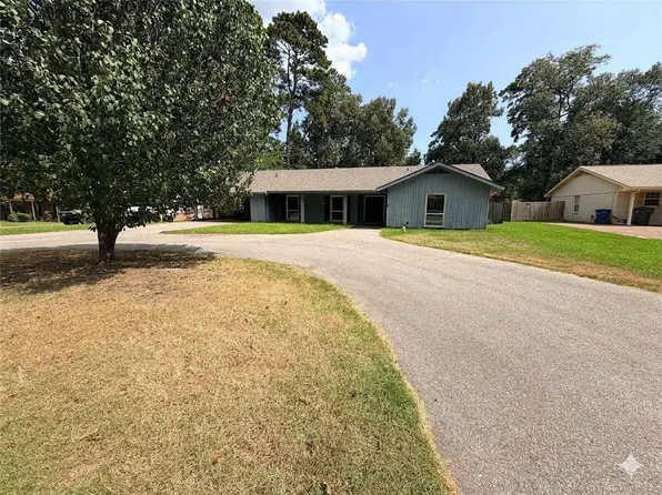 1511 Wildbriar Dr, Lufkin, TX 75904