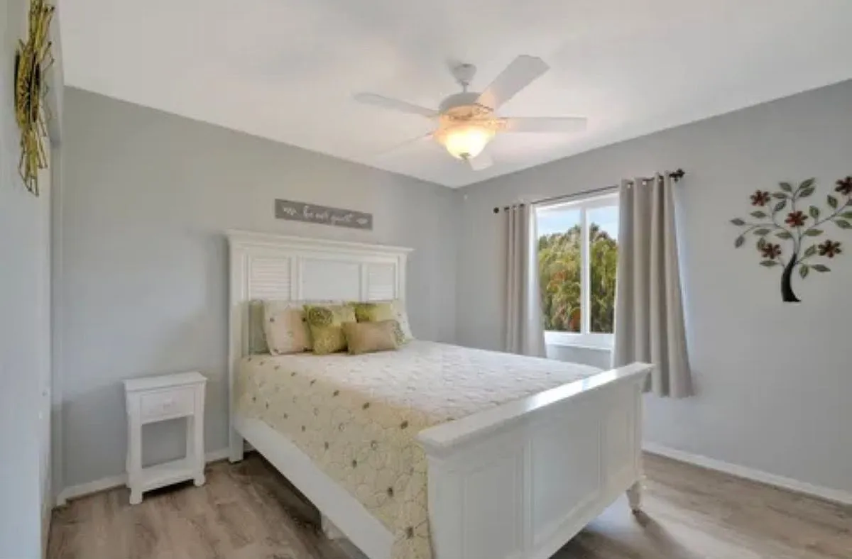 1 bed, 1.0 bath, 800 sqft, $1,200 — Photo 2