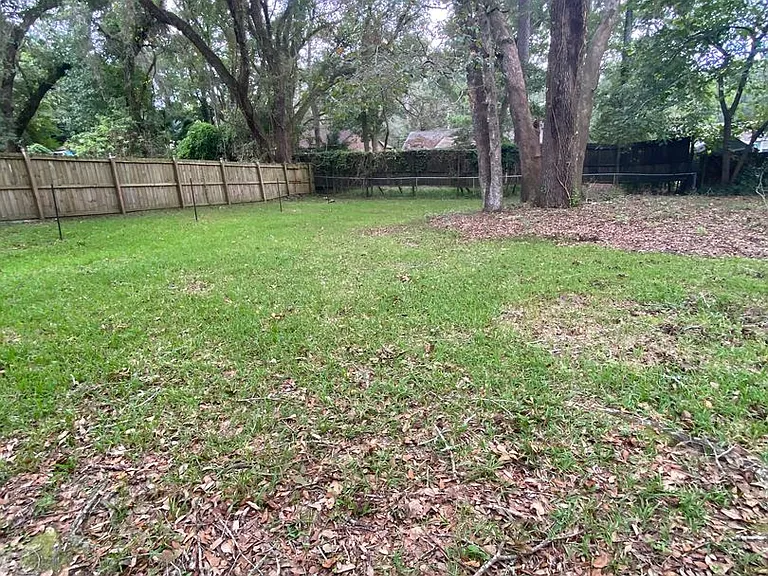 3701 Bentley Dr — Photo 24