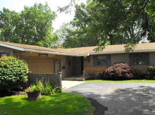 422 Morgan Dr, Lewiston, NY 14092