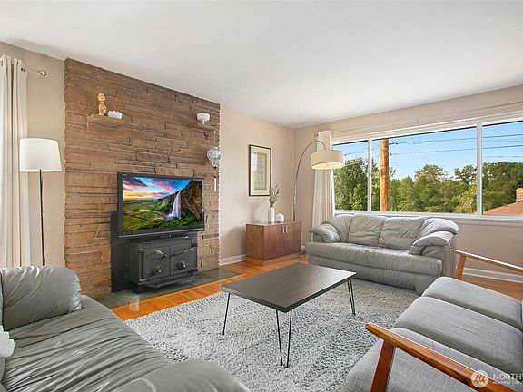 3rd image of 2503 S Edmunds Street