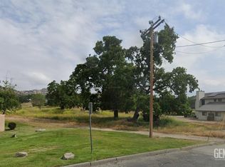 28401 Stallion Springs Dr, Tehachapi, CA 93561