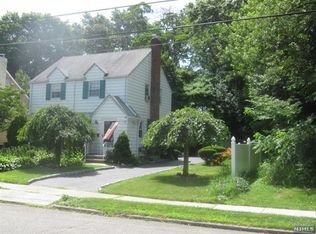 7 Darling Ave, Bloomfield, NJ 07003