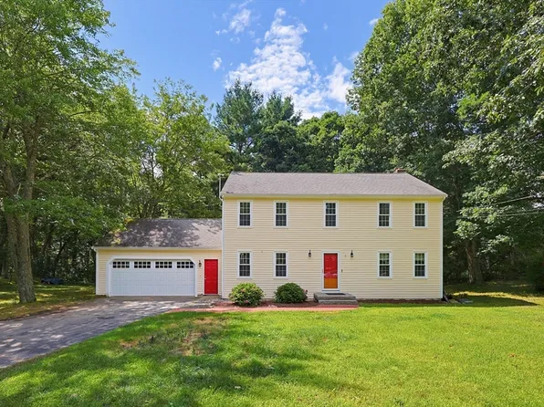 3 Brewster Rd, Norfolk, MA 02056