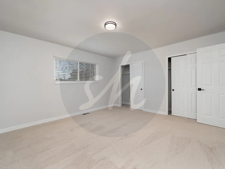 4962 Filarees Cir — Photo 13