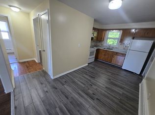 641 Newhall St #22L, Hamden, CT 06517