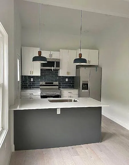 2090 Fairview Ave #1 — Photo 4