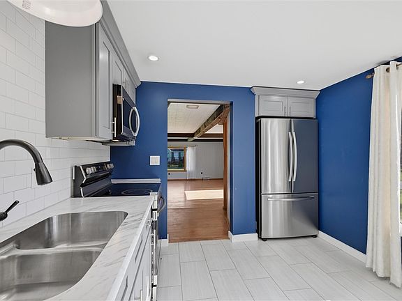 5th image of 485 Cohassett Dr