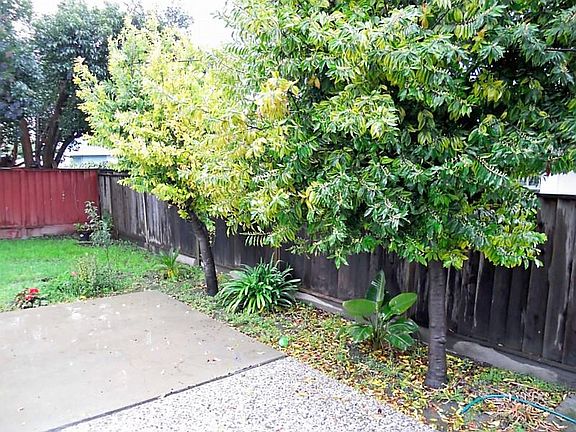 5th image of 518 Sioux Ln