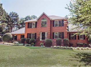 110 Hawnes Pl, Anderson, SC 29621