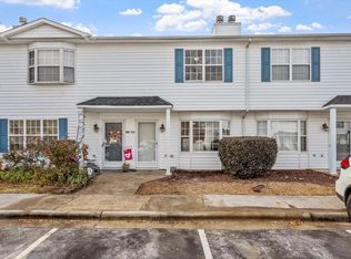 3900 Sterling Pointe Dr, Winterville, NC 28590