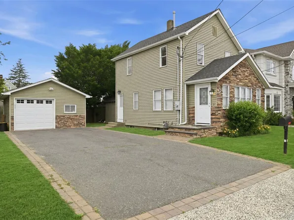 6 Prospect Street, Hicksville, NY 11801