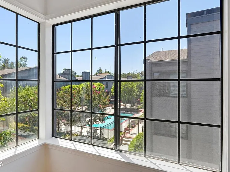 22028 Collins St #1 — Photo 36