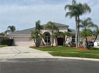 642 Lakescape Ct, Orlando, FL 32828