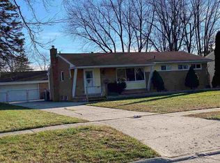2410 Greenbush Pl, Saginaw, MI 48603