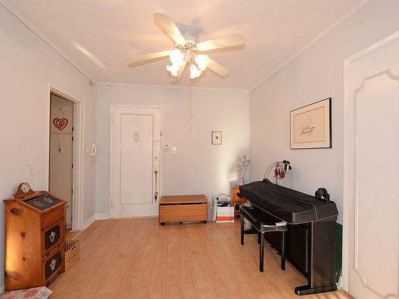 3rd image of 14214 26th Ave APT 4C