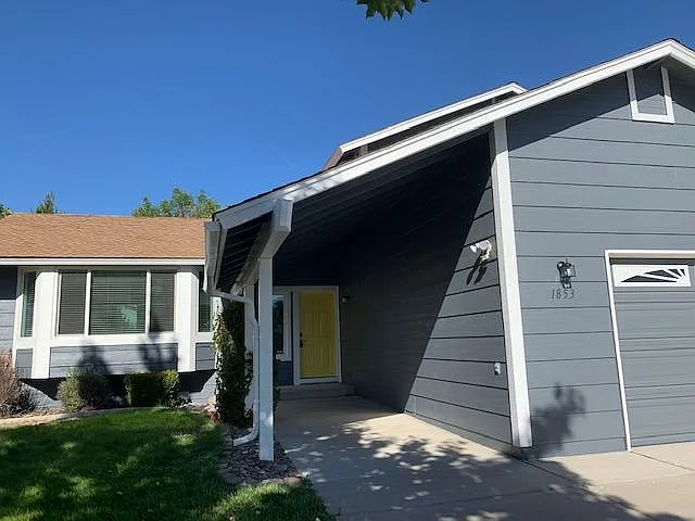 1853 Woodtrail Ct photo 1