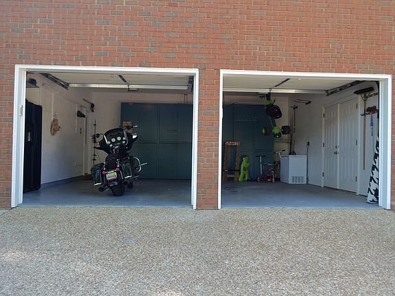 Door to right leads to Shop