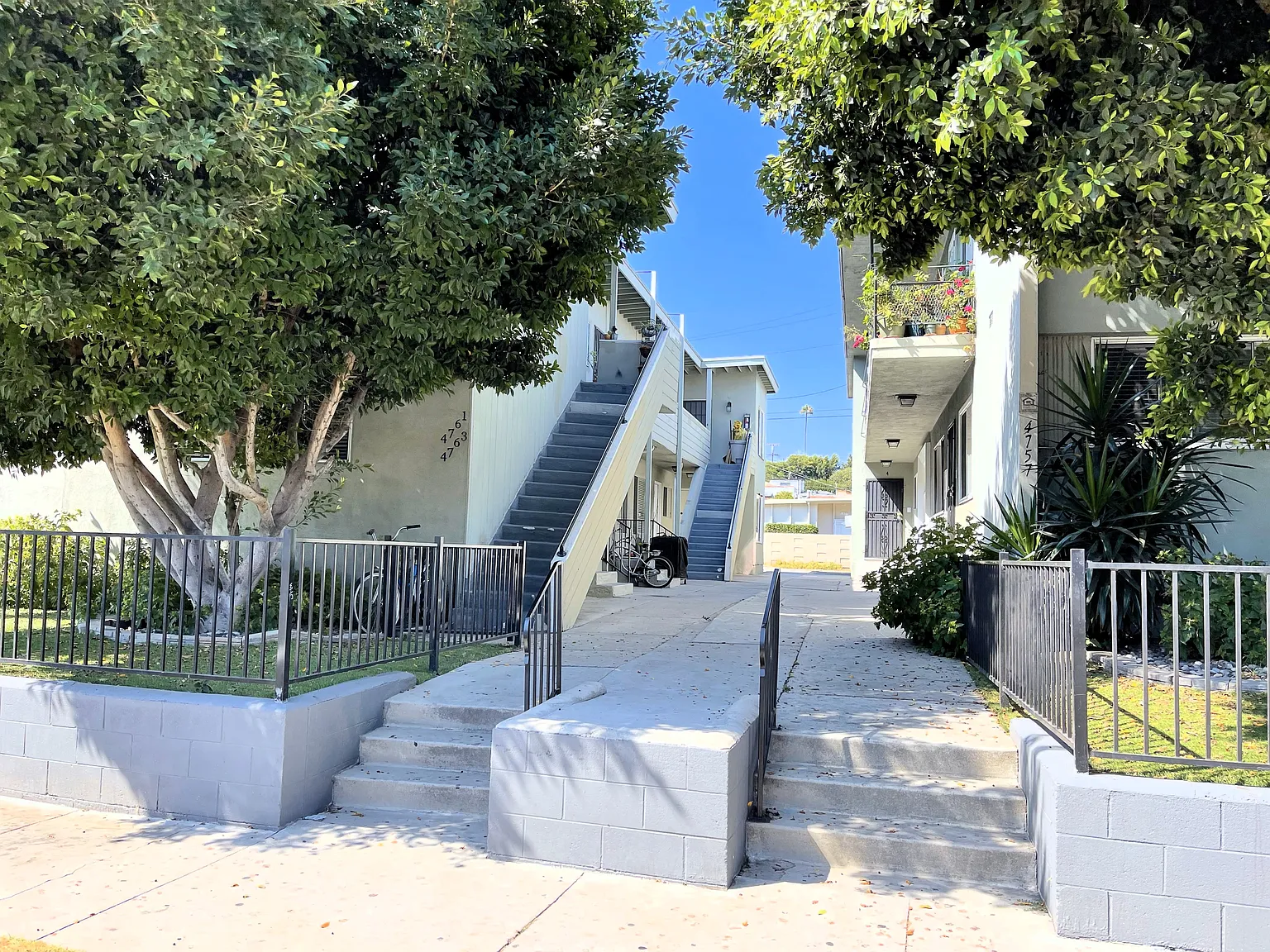 San Vicente Properties — Photo 1