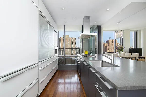 Rented by Halstead Real Estate | media 3