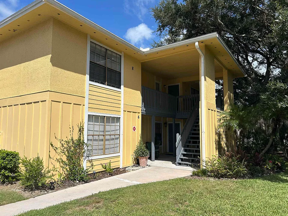 4 Brigantine Ct