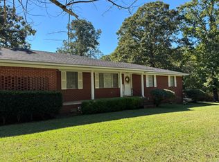 1045 Woodlawn St, Camden, AR 71701