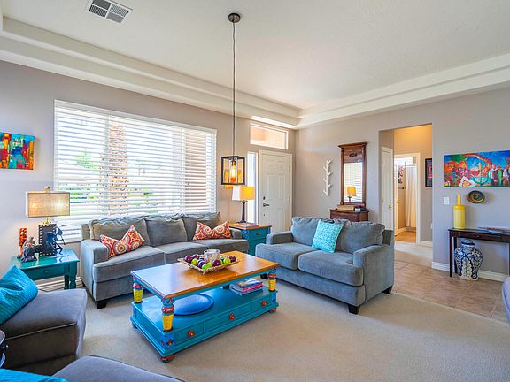 3rd image of 1574 W Poppy Hills Cir